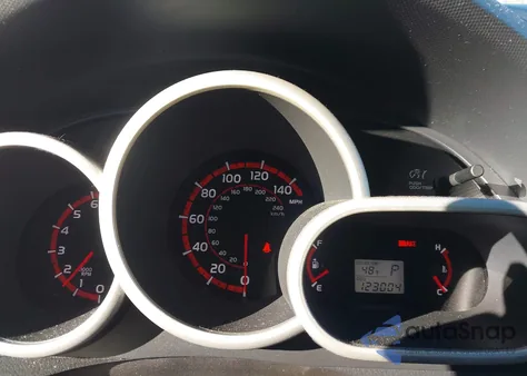 2009 Pontiac Vibe из США, поврежденный, VIN 5Y2SP67009Z429578